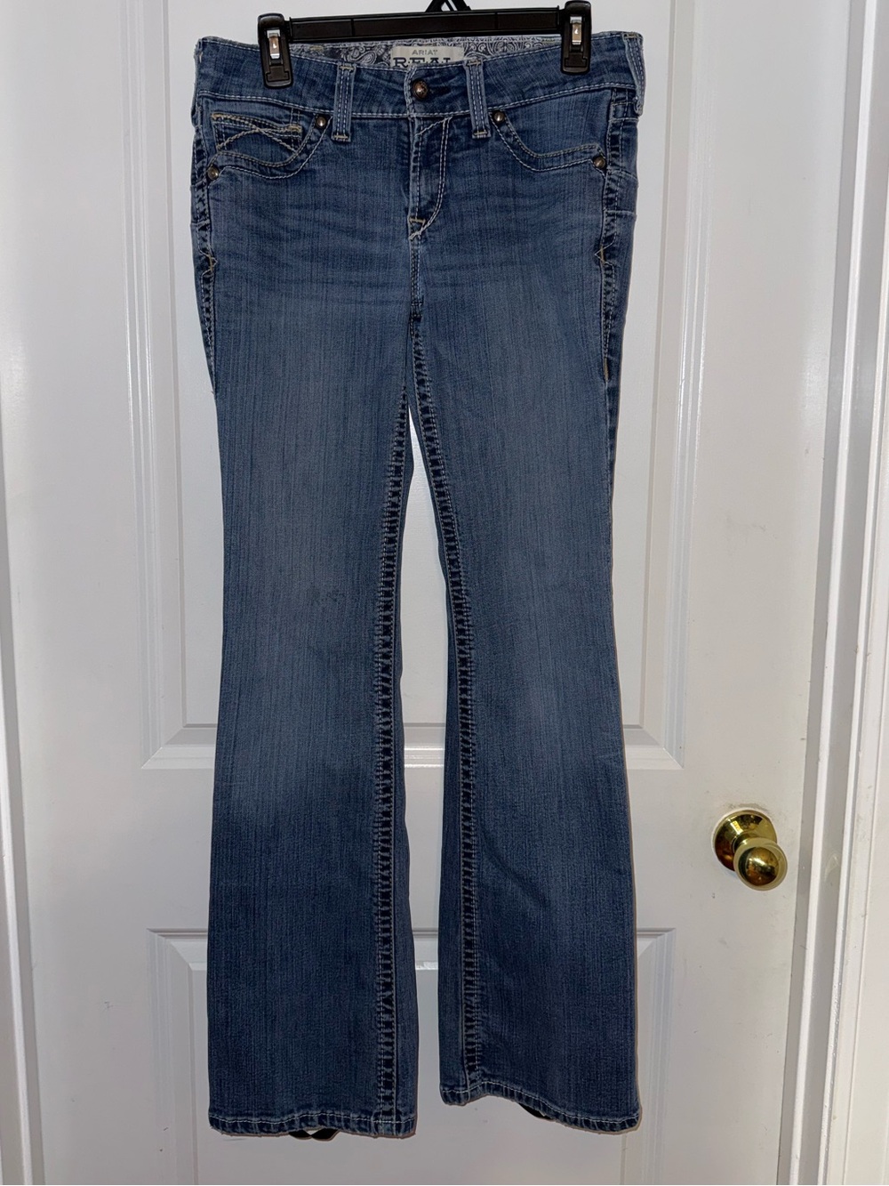 Ladies Ariat‎ REAL Denim Jeans Size 29R with Elastic Near Bottom for boots